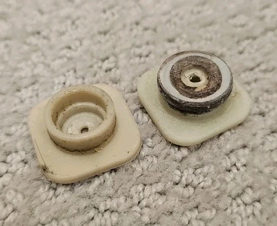 Shark Rocket HV322 UV330 HV320 HV321 Cepillo Motorizado Rollo Tapas Parte Original Foto 1 de 4