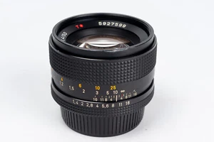 Carl Zeiss Planar 1,4/50mm T* Montura Yashica-Contax LEER DESCRIPCION - Imagen 1 de 12