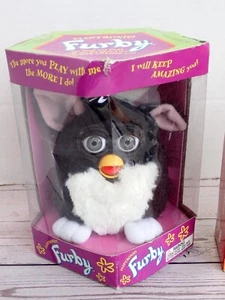 1998 Furby Black Witch's Cat Blue Gray Eyes 70-800 Vintage 1st Gen NIB - Picture 1 of 6