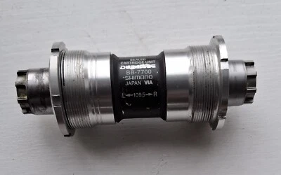 Shimano Dura Ace BB-7700 Bottom Bracket - Image 1 of 4