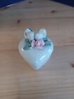 Collectable  White Love Birds and Pink Rose Trinket, Pill Box, cute, Excellent