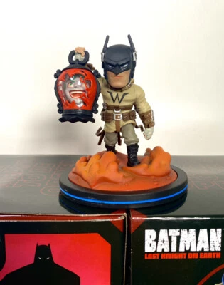 Figura diorama Q-Fig Elite Batman: Last Knight on Earth de Quantum Mechanix Foto 1 de 4