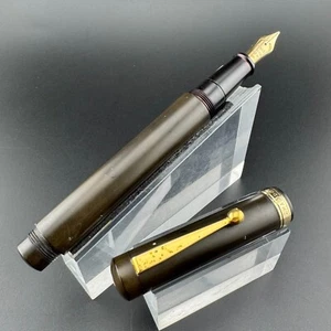 Ohashido Black Ebonite Fountain Pen 14K Gold Broad Nib - Imagen 1 de 14