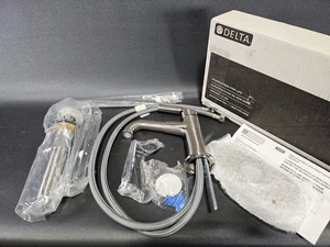 Delta 548LF-SSMPU Bathroom Faucet - Picture 1 of 6