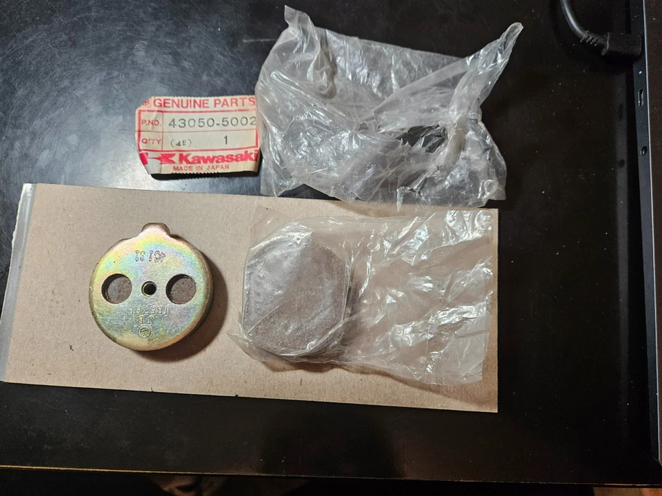 Kawasaki 76-79 KX750B, KZ650, KZ900,KZ1000B1 Rear Brake Pad Set - Image 1 of 1