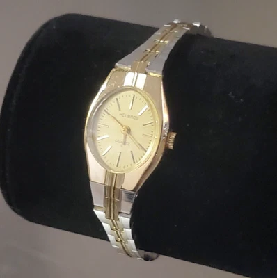 Helbros Women's Watch Vintage Analog Quartz Two Tone Gold Silver 6.5 Inch 18 mm - Image 1 of 4