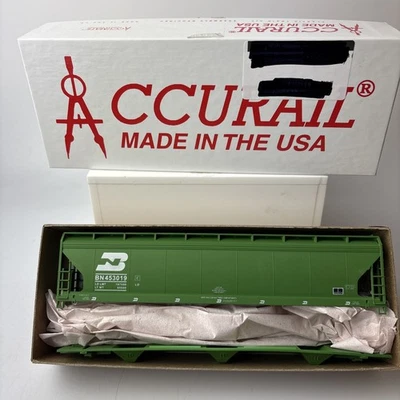 Accurail 8146 HO Scale 3-Bay ACF Covered Hopper BN #453019 New Kit - Image 1 of 3