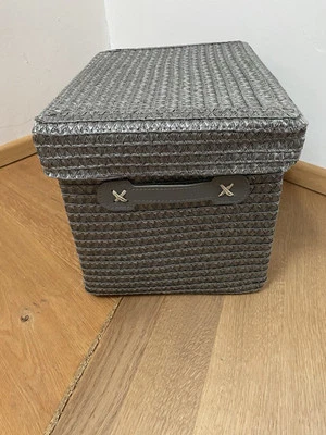 Korb Box Deckel Bast Aufbewahrung Grau Impressionen Shabby Skandi Deko  - Bild 1 von 4