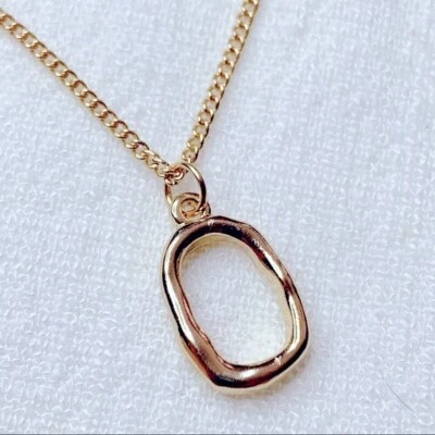 ❣️ Colar de corrente folheado a ouro pingente oval simples - Imagem 1 de 4