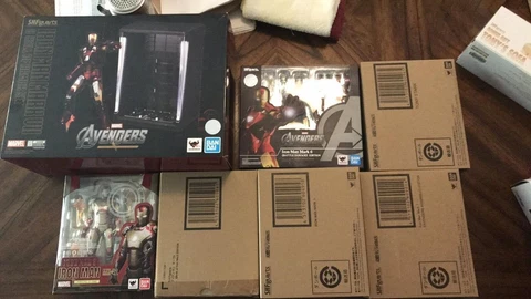 S.H Figuarts Marvel MCU Avengers Iron Man Lot (+Custom stuff) Mint (read) Cover