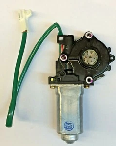 WINDOW LIFT MOTOR (NEW DENSO) fits: TOYOTA LAND CRUISER 1990-1997 (RIGHT REAR) - Picture 1 of 2