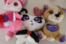 Valentines day plush gifts dogs with heart 3