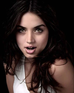 Ana de Armas Sexy Cute Photo 8x10 - Picture 1 of 1