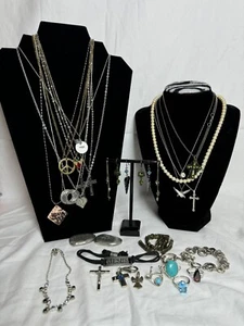 K1: Jewelry Lot Mixed Cross, rings, Pendants Turquoise, Stones Collectible,Reuse - Picture 1 of 10