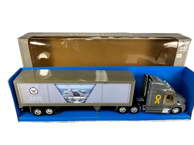 New Ray, US Navy, 1:32 Scale Die Cast Peterbilt Semi Truck Long Hauler, #12863 - Image 1 of 4