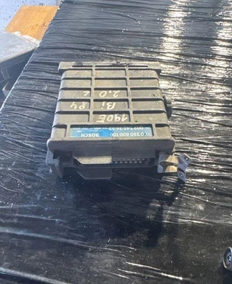 Mercedes-Benz 190 W201 Motorsteuergerat/-modul 0280800100 0025453632 - Image 1 of 3