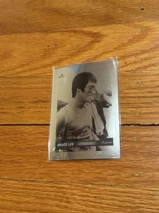 CARTOLINA BRUCE LEE RICORDO EDIZIONE 50° ANNIVERSARIO # 33 - Foto 1 di 3