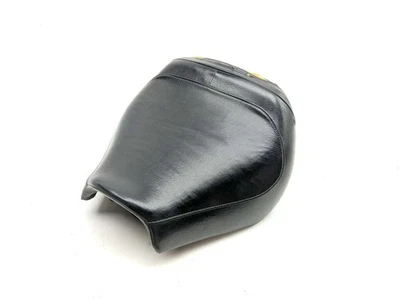 Asiento del conductor delantero Suzuki VZ800 M50 06 Boulevard Foto 1 de 4