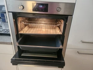 Neff Einbaubackofen B6CCH7A.0 60cm Breit 2 Jahre alt, nur Abholung  - Bild 1 von 7