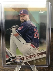 2017 Topps Baseball Series 1 - Corey Kluber #257 - Gold Parallel #922/2017!! - Picture 1 of 3