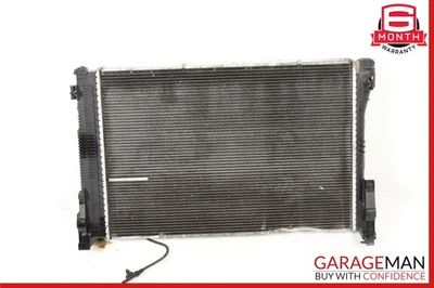 08-17 Mercedes W212 E350 C350 GLK350 Motor Radiador de refrigeración por agua OEM Foto 1 de 4