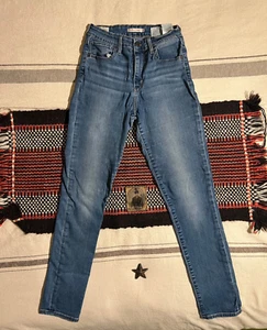 Jeans Levi's 721 25 28 Premium ajustados tiro alto etiqueta 28 28 elásticos publicación gratuita Reino Unido - Imagen 1 de 20