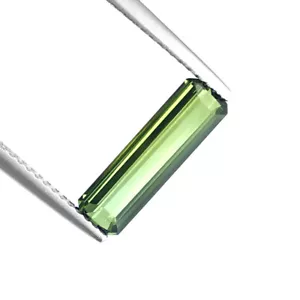 Einwandfreier Turmalin 2,29ct olivgrüne Farbe 100% natürliche Erde abgebaut Mosambik - Bild 1 von 11