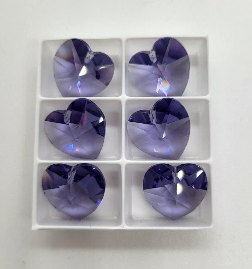 Colgantes de corazón de 14 mm de cristal de Swarovski de 6 piezas; lote a granel; azul violeta Foto 1 de 1