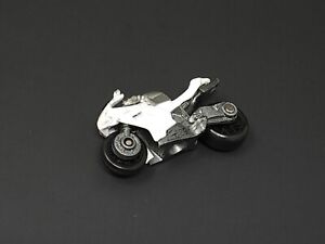 Hot Wheels City 2013 Ducati 1098R White 1:64 Scale Diecast - Loose