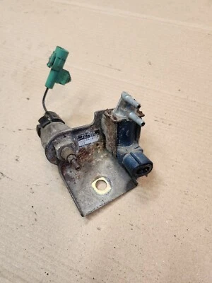 86-88 丰田皮卡 4Runner 22R VSV 真空开关阀 25702-35200 烟雾空气 — 第 1/4 张图片