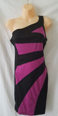 Nuevo con etiquetas Vestido Mujer Fire Los Angeles Negro Púrpura Escote Asimétrico Talla Grande Foto 1 de 4