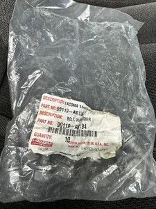 10pcs Lot OEM Genuine Toyota Bolt with washer 90119-A0194 - Bild 1 von 3