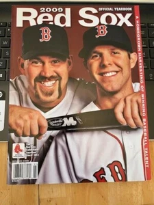 2009 Boston Red Sox Official Yearbook FREE SHIPPING  BRAND NEW Youkilis Pedroia  - Picture 1 of 3