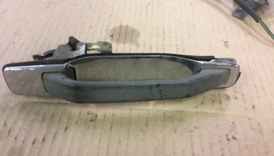 91 90 89 88 87 86 Tirador de manija de puerta exterior trasera derecha mercedes 420sel 560sel Foto 1 de 3