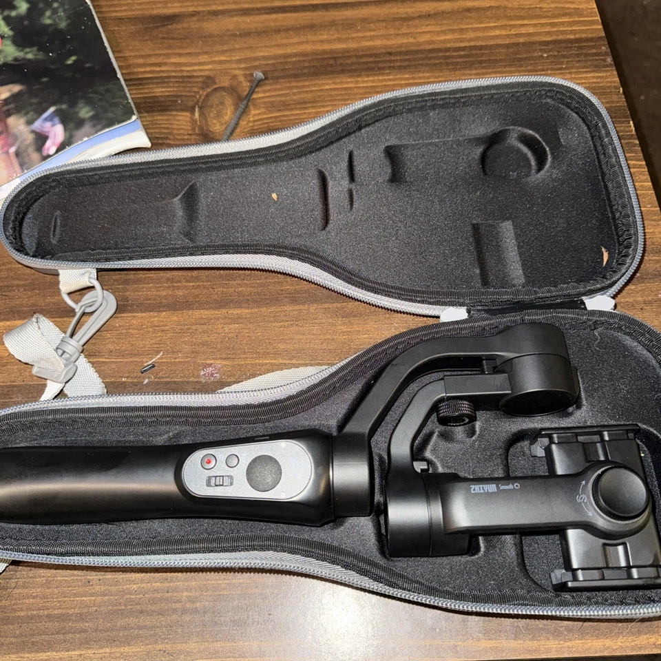 Zhiyun Smooth 4 Smartphone Gimbal Stabilizer with Case - Image 1 of 4