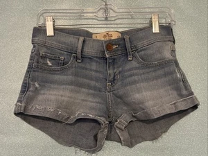 Hollister Low Rise Jeans shorts Juniors W26 Sz 3 Blue Denim Daisy Duke Y2K - Picture 1 of 3