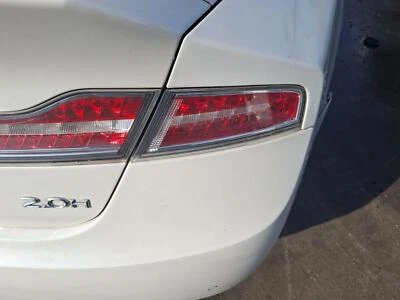 Conjunto de luz trasera derecha usado se adapta a: Lincoln Mkz 2015 cuarto panel montado derecho Foto 1 de 4