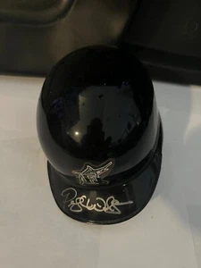 Preston Wilson signed Florida Marlins Mini helmet - Picture 1 of 2