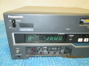 Panasonic AJ-D455P DVCPRO Digital VCR Digital Editing /WITH POWER CORD - Picture 1 of 7