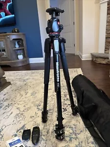 Manfrotto 190 Aluminum Travel Tripod With Case & Remote - Picture 1 of 8