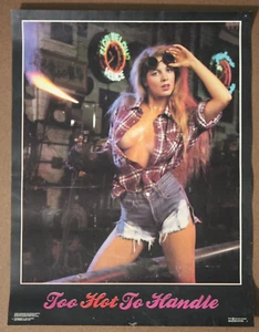 Poster Too Hot To Handle Sexy Saldatore Ragazza 1985 Elco Saldatura 17 1/4" x 22 5/8" - Foto 1 di 13
