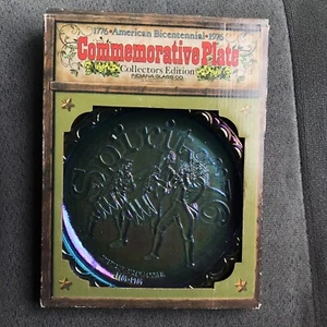 Vintage Indiana Glass Co Spirit of '76 Blue Carnival Glass Plate #1982 w/Box - Picture 1 of 11