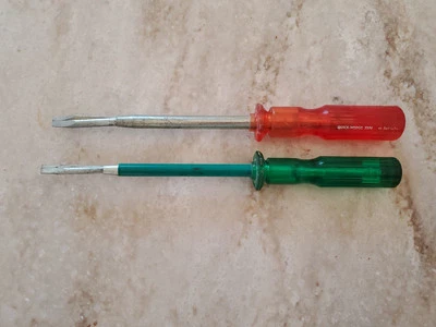 Lot Of 2 Quick Wedge 2356 & 1836e Screwdriver handle 10" Salt Lake City USA - Image 1 of 4