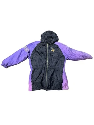 Chaqueta de Invierno Vintage Años 90 Minnesota Vikings XXL Cintura Ajustada Algunos Desvanecimientos NFL Foto 1 de 4