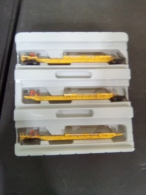 HO Athearn ATH28924 TTX "Forward Thinking" Trinity 57' All-Purpose 3 Unit spine - Image 1 of 4