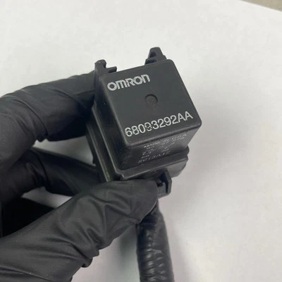 Chrysler Dodge Jeep RAM 2008-2020 usado radiador ventilador relé Omron Foto 1 de 4