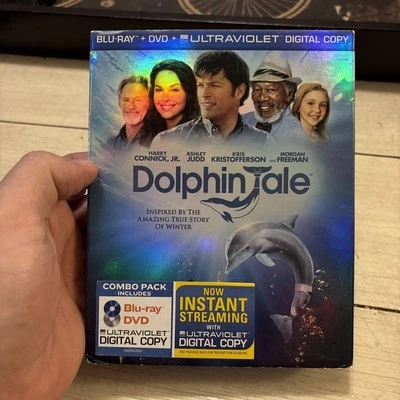 Dolphin Tale (Blu-ray, 2011) (Blu-ray/DVD, 2-Disc Set) With Slipcover - Image 1 of 4