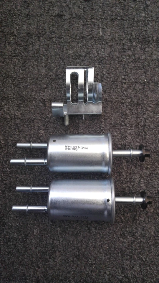 2010 Ford Ranger Napa #3424 Lot Of 2 Fuel Filters - Image 1 of 1