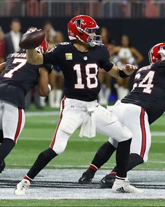 8x10 Photo KIRK COUSINS Atlanta Falcons QB Pro Bowl - Picture 1 of 1