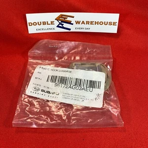 Gancho de equipaje beige OEM Subaru 96172AG03AEU - Imagen 1 de 2